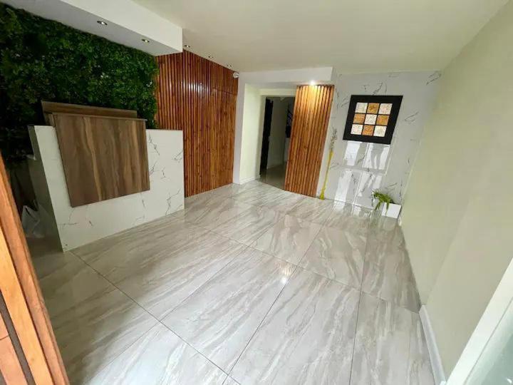 Kpm Downtown Apartments Bucarest Exterior foto